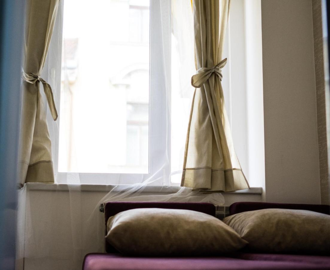 Glamour Ultracentral Apartment 오라데아 외부 사진